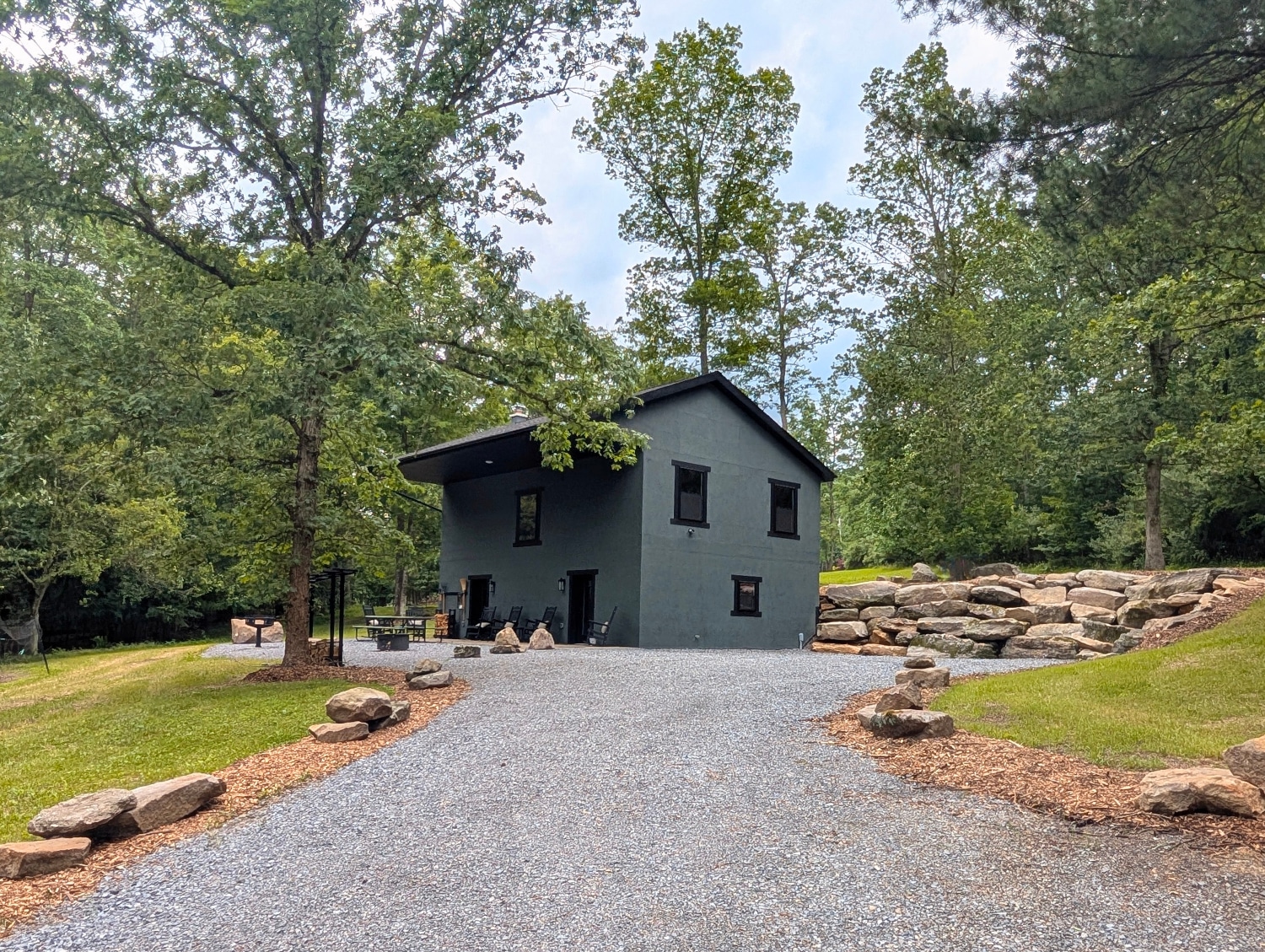 Lodge Cover Photo (2)